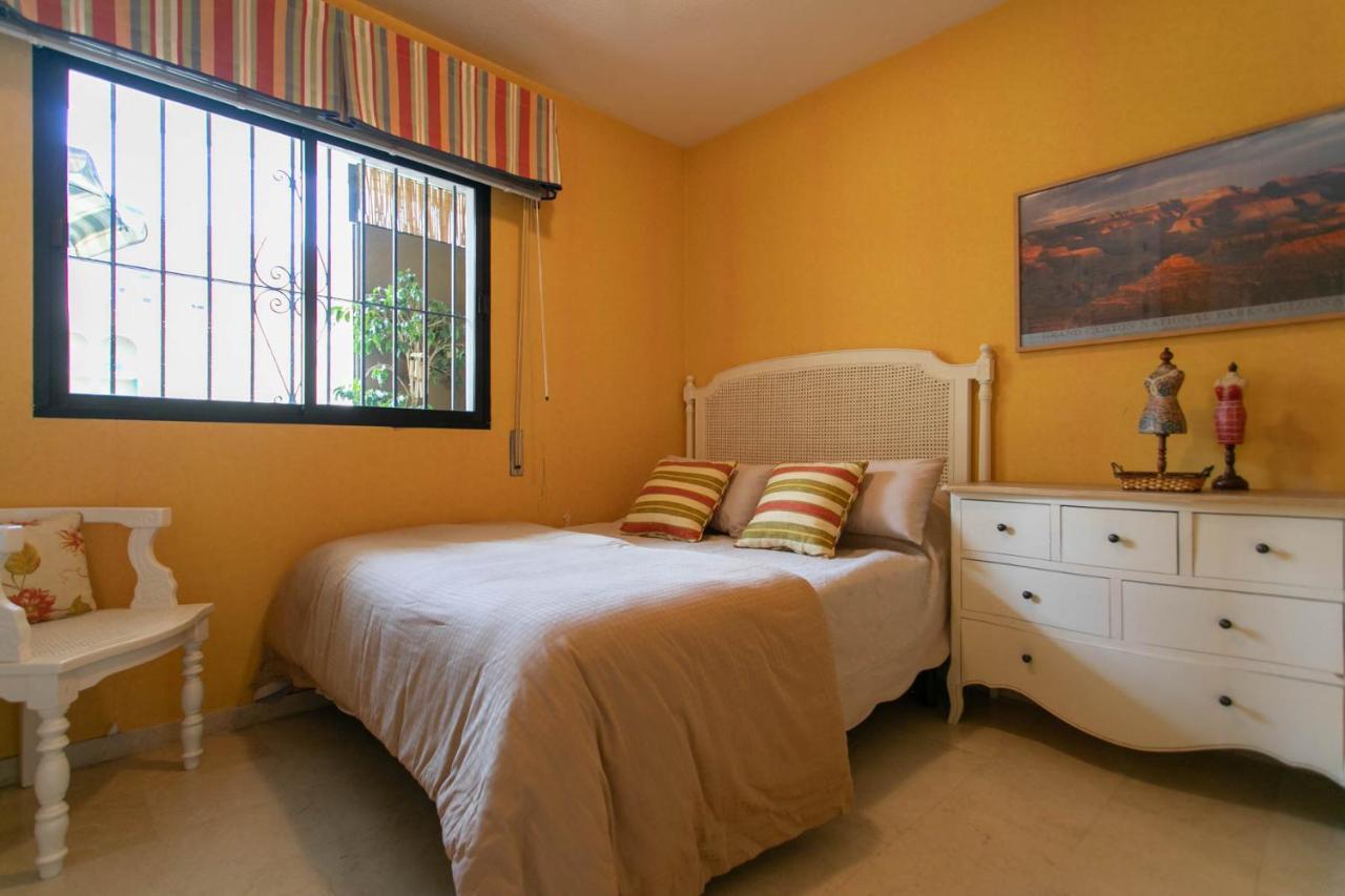 4 Bedroom Close By In Appartement *