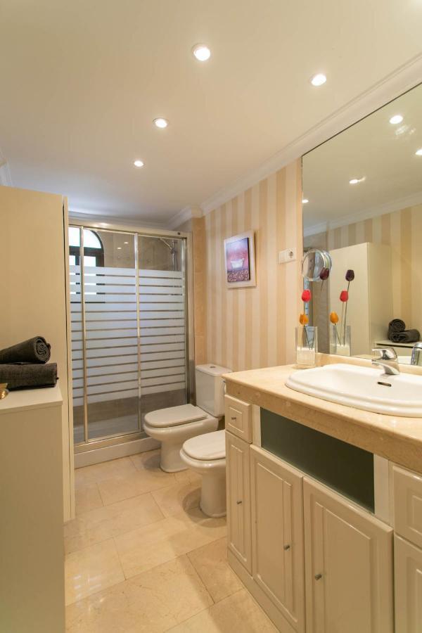 Appartement 4 Bedroom Close By In Fuengirola